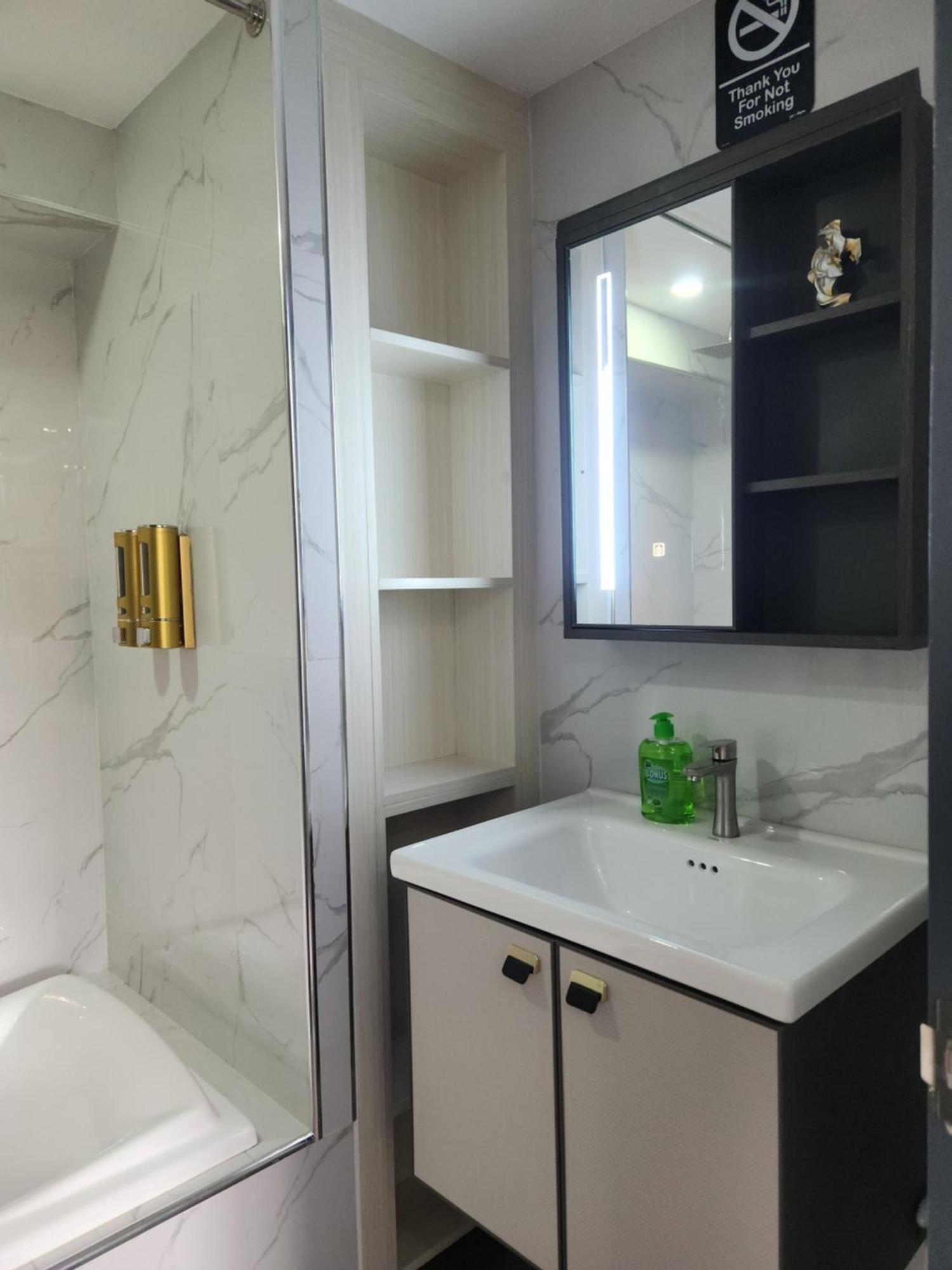 Condo Azur Suites B316 Near Airport, Netflix, Stylish, Cozy With Swimming Pool ماكتان المظهر الخارجي الصورة